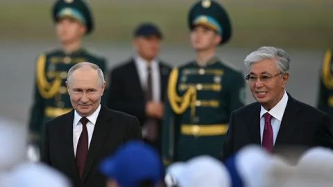 Путин и Токаев договарят руска АЕЦ в Казахстан на фона на напрежението в Евразийския съюз