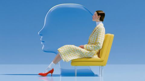 Психологическият неофитизъм: Защо хората, които „работят върху себе си“, деградират социално