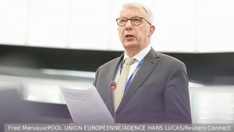 Европейският парламент разследва евродепутат заради контакти с Русия