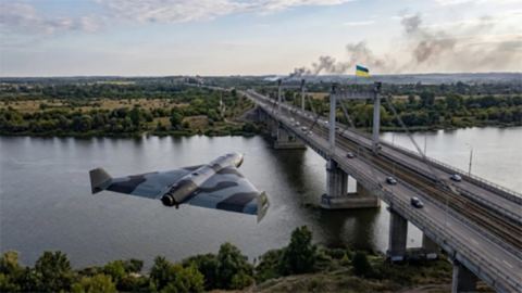 Русия губи ли предимството си във въздуха? Новата война вече се води над пътищата към Крим