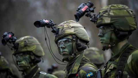 Швеция отвори военната си инфраструктура за НАТО: северният фланг на Русия вече се командва от САЩ