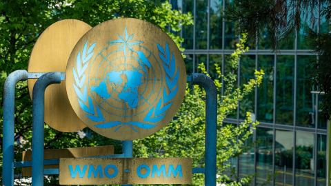 Китайският метеоролог Сю Дзиенмин получи „Нобеловата награда“ в областта на метеорологията