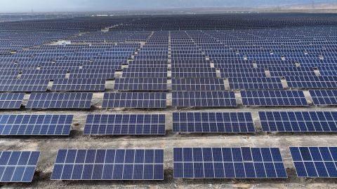 През 2030 г. инсталираната мощност на електроенергия в Китай ще достигне 5,4 млрд. киловата