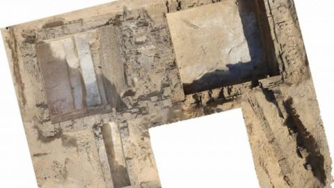 Първата стъпка към вечността: Как геометрията на две новооткрити гробници пренаписва историята на пирамидите?