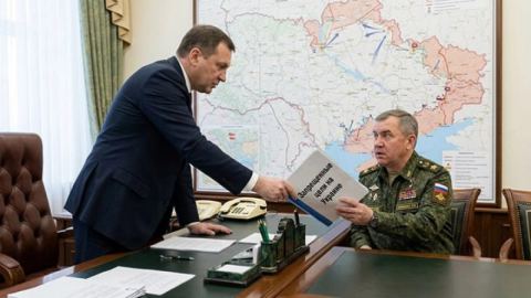 Русия парализира зърнения експорт на Украйна с удар по терминала на „Кернел“ в Черноморск