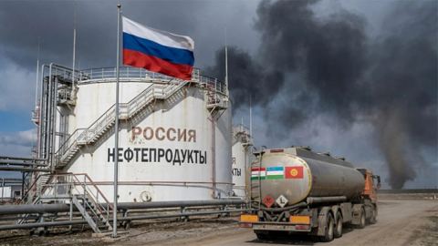 Горивната криза в Централна Азия и новите зърнени трасета през Азовско море: Кой печели от блокираната логистика