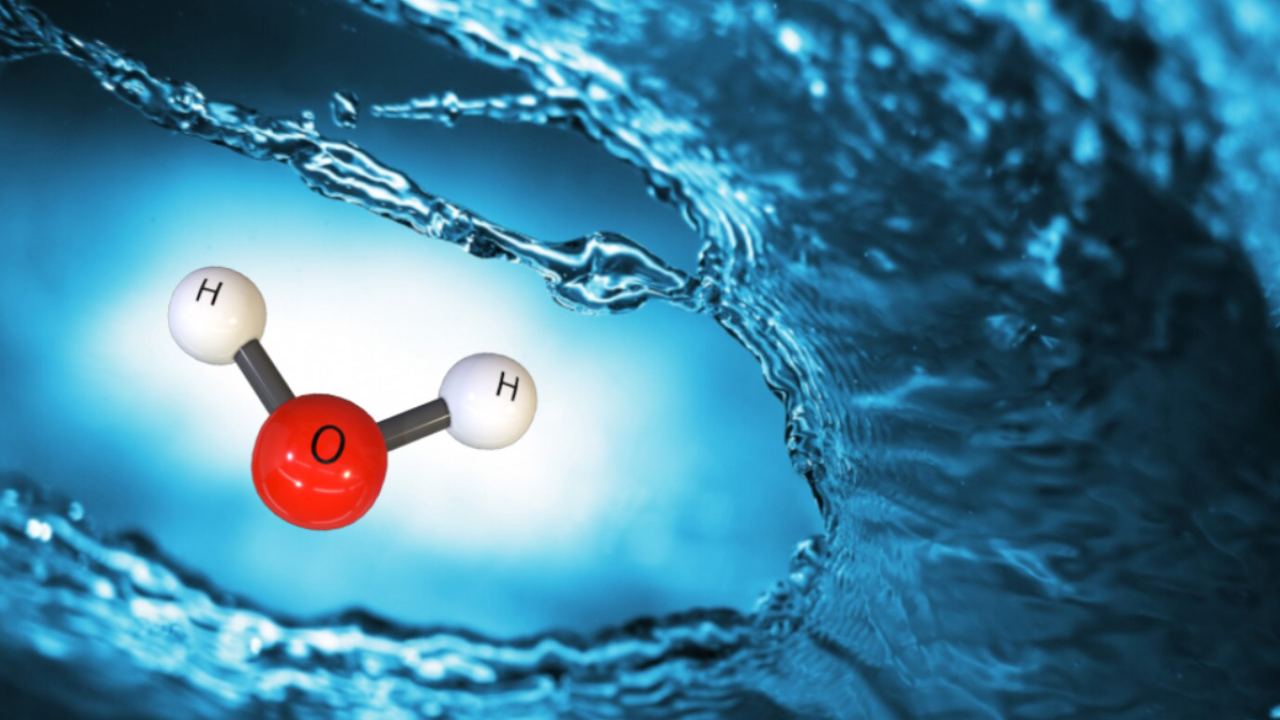 Аномалията H2O: Защо най-простата молекула на Земята чупи класическата термодинамика