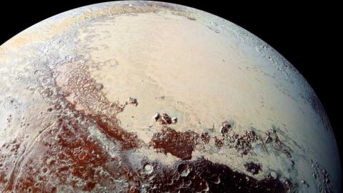 Данните от New Horizons разкриват активен течен азот под повърхността на Плутон