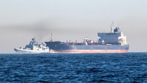 Русия променя стратегията в морето: Огледални мерки срещу търговския флот на Запада