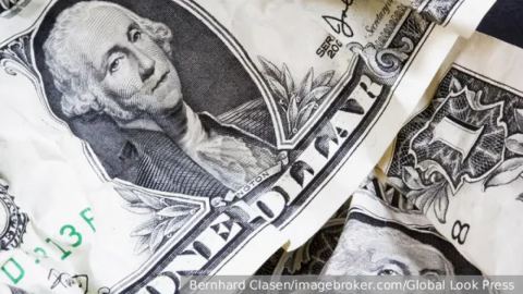 Финансовият балон във Вашингтон: $40 трилиона дълг и прехвърлянето на цената върху Европа