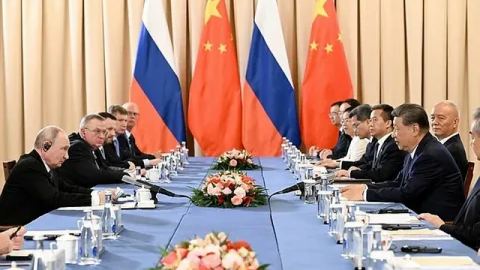 43% ръст на туризма и нов етап в интеграцията: Какво стои зад безвизовия диалог между Русия и Китай