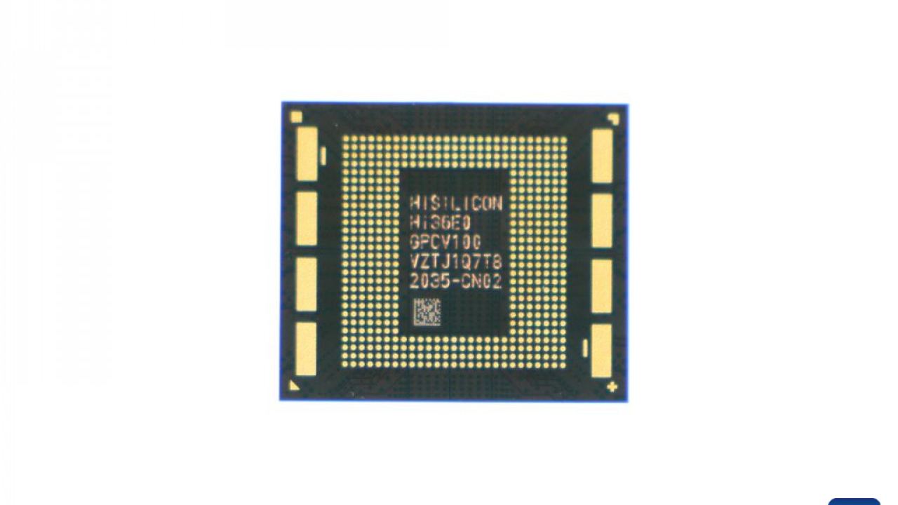 „Хуауей“ представи сгъваемия смартфон Mate XT 2 с новия чип Kirin 9050 Pro