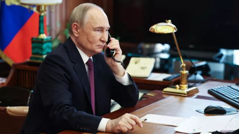 Путин и Тръмп проведеха едночасов разговор след совалката на Уиткоф и Кушнер в Москва и Киев