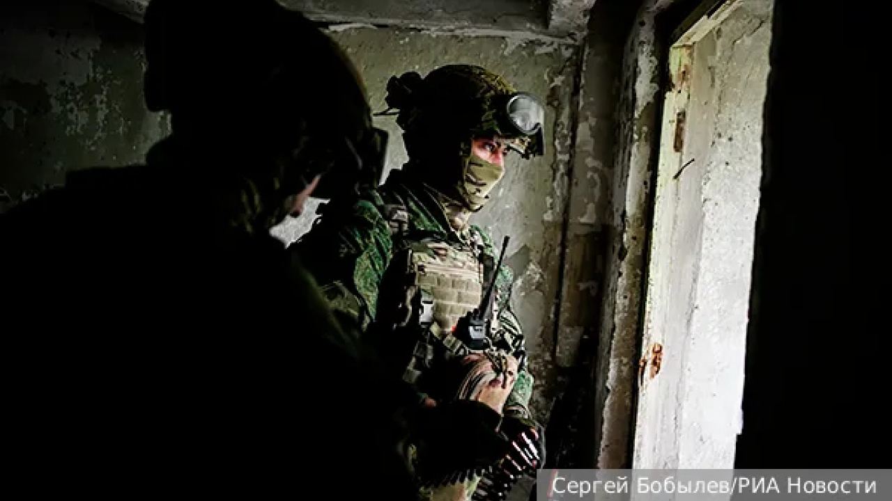 Разпадането на запорожкия укрепен район: Руските сили навлязоха в Орехов и пресякоха магистрала N-08