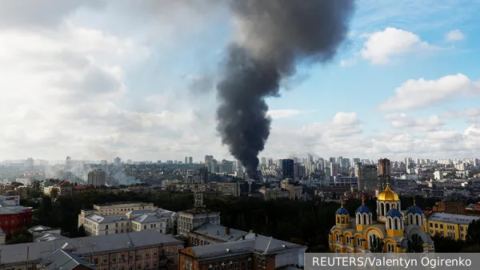 Руските удари срещу украинските центрове за данни: Анализатори посочват пренасочване на ударите към дигиталния гръбнак на ВСУ