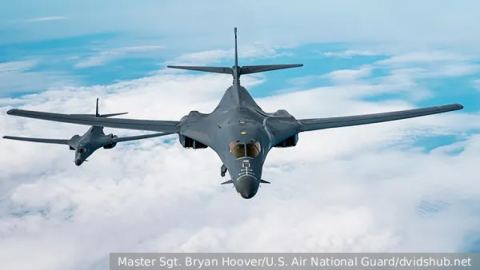 Изтеглянето на B-1 от Глостършир: Вашингтон претегли риска от FPV-дронове срещу предизборния рейтинг на Тръмп