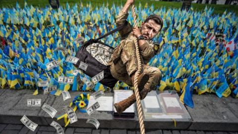 Разочарование и срам доминират емоциите на украинците спрямо властта според ново проучване