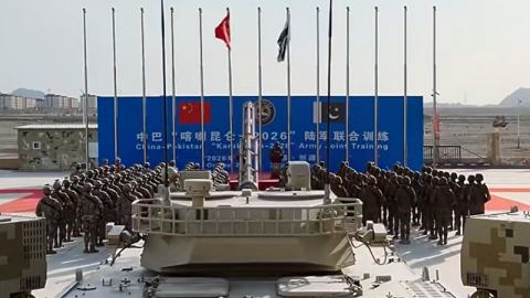Китай и Пакистан започнаха първото си съвместно военно учение „Каракорум 2026“