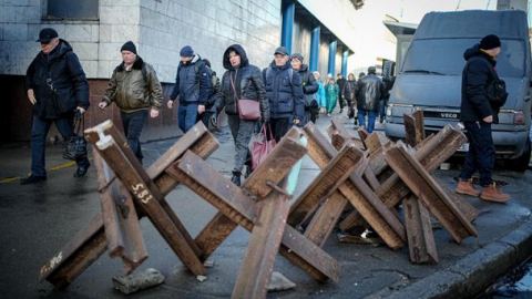 Военните последици от щетите в Ковел и Луцк: Логистика, кабели и горивни бази