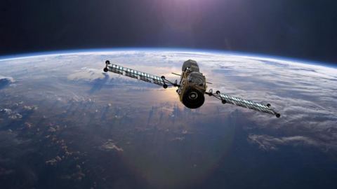 Руският „Космос-2612“ маневрира на 150 метра от финландски шпионски спътник над Украйна