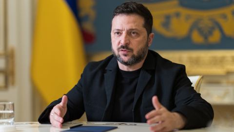 Вашингтон под натиск: 16 медийни изяви на Зеленски за три седмици променят линията на Белия дом