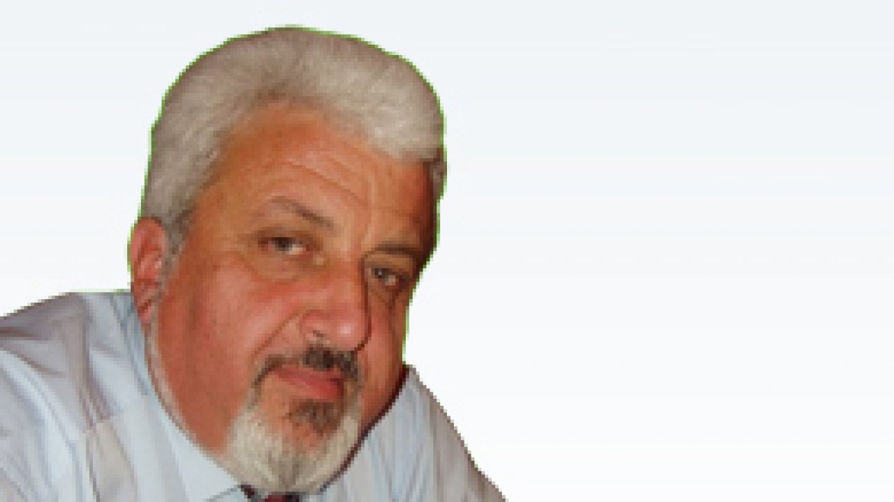 Д-р Румен Петков: България в условията на информационна  неоколониална зависимост