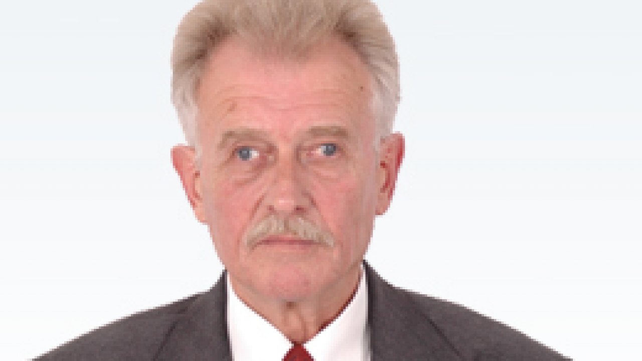 Ден преди лъжата