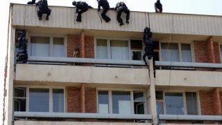 Полицейска операция "Чистачите" в София, Пловдив и Бургас полиция, операция Чистачите, София, Бургас, Пловдив