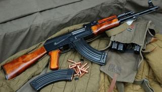Калашник, имот, хазартен бос