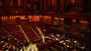 Италия, правителство, вот на доверие