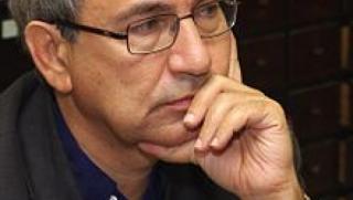 Орхан Памук, Турция, да се срине