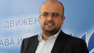 Камен Костадинов, Бисеров, ДПС, оставка