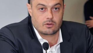 Николай Бареков, депутати, парламент