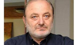 Д-р Николай Михайлов, Арман Бабикян,