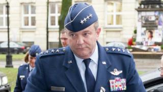 Филип Брийдлав, НАТО, Европа, шпионира, Русия, разузнавателни самолети