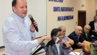 Миков, Европа, света, младите хора, леви