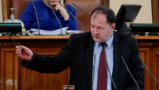 Миков, Българският народ, настоява, преразглеждане, санкции, Русия