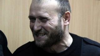 Лидер, Десен сектор, Дмитрий Ярош, продължаваме, сражения