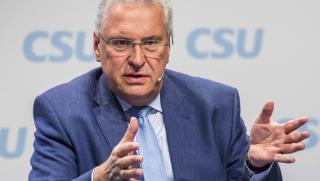 Бавария, Гърция, Италия, бежанска криза, Меркел, сбърка