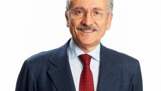 Масимо Д,Алема, предизвикателства, Европа, млади