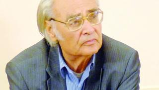 Акад. Антон Дончев, народ, застрашен, ражда, синове, дъщери