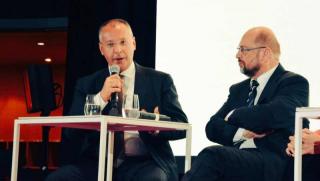 Станишев, младежи, социална справедливост, битка