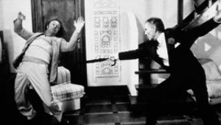 Отрови, спецслужби