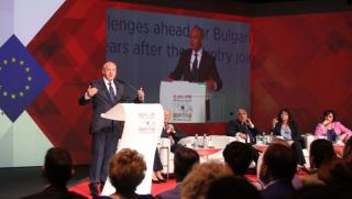 Станишев, България, ядрото, ЕС, периферията