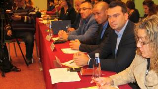 Калоян Паргов, политически боричкания, насилие, училища