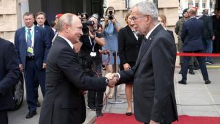 Александър Ван дер Белен, Президент, Австрия, внук, комисар, Псков