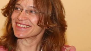 Елена Алекова, Велин Георгиев, книга, Аз не съм дотука