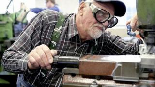 Пенсионери, САЩ, работа, смърт