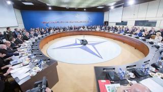 нова военна стратегия, НАТО