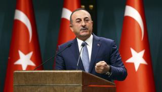 Турският външен министър Мевлют Чавушоглу заяви в сряда че редица